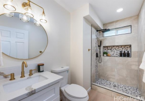 2326 Rose Street,Honolulu,Hawaii,96819,5 Bedrooms Bedrooms,2 BathroomsBathrooms,Single family,Rose,18345880