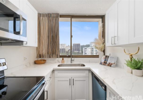 1201 Wilder Avenue,Honolulu,Hawaii,96822,2 Bedrooms Bedrooms,1 BathroomBathrooms,Condo/Townhouse,Wilder,20,18346023