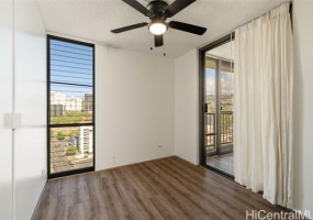 1201 Wilder Avenue,Honolulu,Hawaii,96822,2 Bedrooms Bedrooms,1 BathroomBathrooms,Condo/Townhouse,Wilder,20,18346023