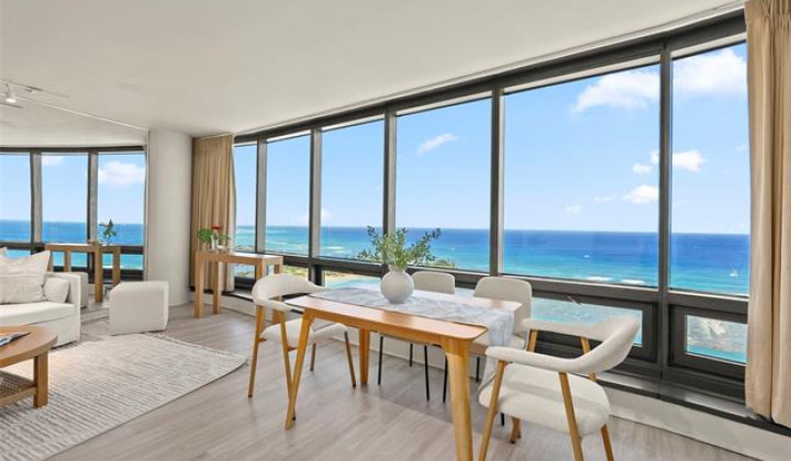1330 Ala Moana Boulevard,Honolulu,Hawaii,96814,2 ベッドルーム ベッドルーム,2 バスルームバスルーム,コンド / タウンハウス,Ala Moana,37,19507681