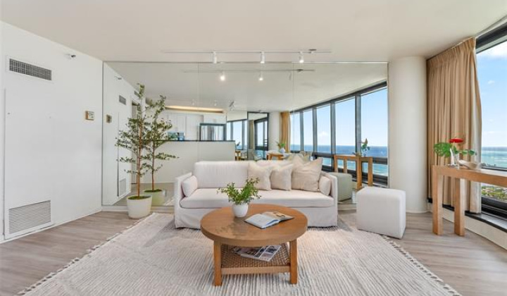 1330 Ala Moana Boulevard,Honolulu,Hawaii,96814,2 ベッドルーム ベッドルーム,2 バスルームバスルーム,コンド / タウンハウス,Ala Moana,37,19507681