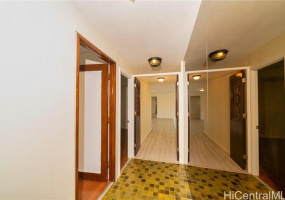 431 Nahua Street,Honolulu,Hawaii,96815,3 ベッドルーム ベッドルーム,2 バスルームバスルーム,コンド / タウンハウス,Nahua,17,18346292