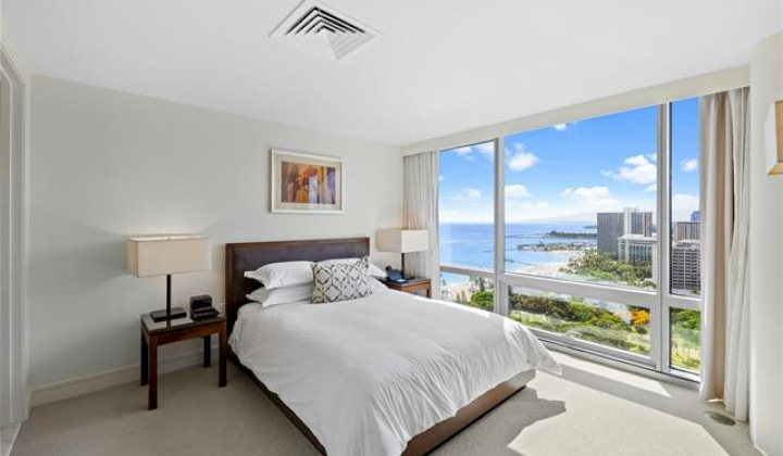 223 Saratoga Road,Honolulu,Hawaii,96815,3 ベッドルーム ベッドルーム,2 バスルームバスルーム,コンド / タウンハウス,Saratoga,27,18346312