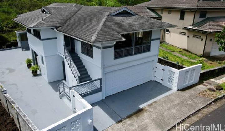 240 Puiwa Road,Honolulu,Hawaii,96817,4 ベッドルーム ベッドルーム,3 バスルームバスルーム,一戸建て,Puiwa,19507891