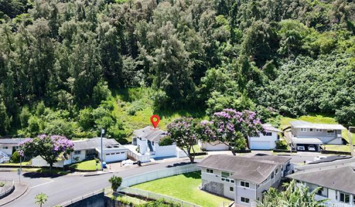 240 Puiwa Road,Honolulu,Hawaii,96817,4 ベッドルーム ベッドルーム,3 バスルームバスルーム,一戸建て,Puiwa,19507891
