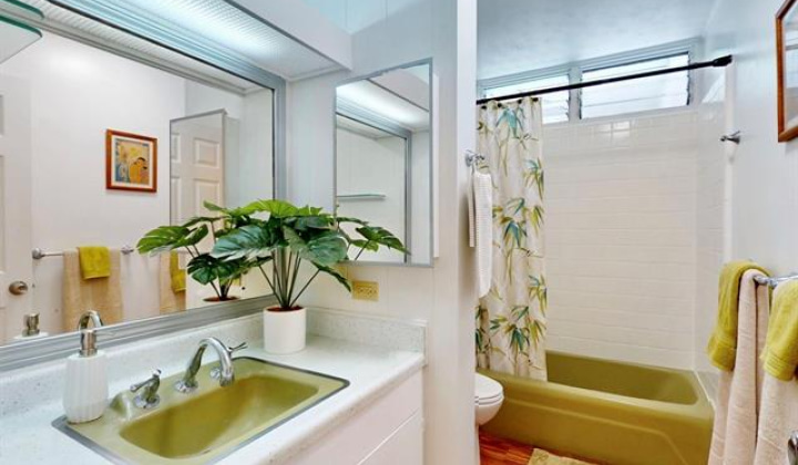 240 Puiwa Road,Honolulu,Hawaii,96817,4 ベッドルーム ベッドルーム,3 バスルームバスルーム,一戸建て,Puiwa,19507891