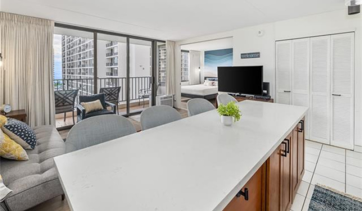 201 Ohua Avenue,Honolulu,Hawaii,96815,1 ベッドルーム ベッドルーム,1 バスルームバスルーム,コンド / タウンハウス,Ohua,15,18346340