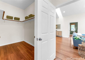 1210 Ulupii Street,Kailua,Hawaii,96734,4 Bedrooms Bedrooms,3 BathroomsBathrooms,Single family,Ulupii,18346419