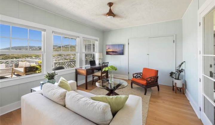 1341 Highview Place,Honolulu,Hawaii,96816,4 ベッドルーム ベッドルーム,3 バスルームバスルーム,一戸建て,Highview,19508391