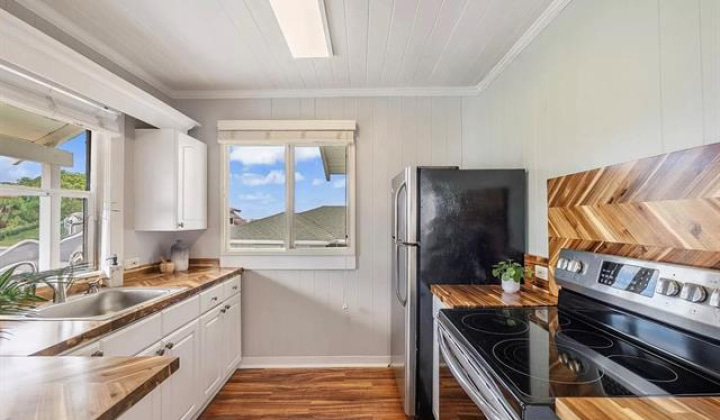 1341 Highview Place,Honolulu,Hawaii,96816,4 ベッドルーム ベッドルーム,3 バスルームバスルーム,一戸建て,Highview,19508391