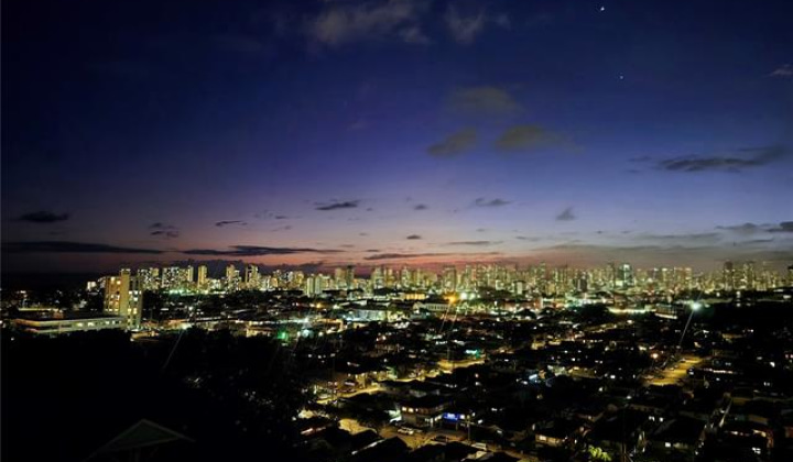 1341 Highview Place,Honolulu,Hawaii,96816,4 ベッドルーム ベッドルーム,3 バスルームバスルーム,一戸建て,Highview,19508391