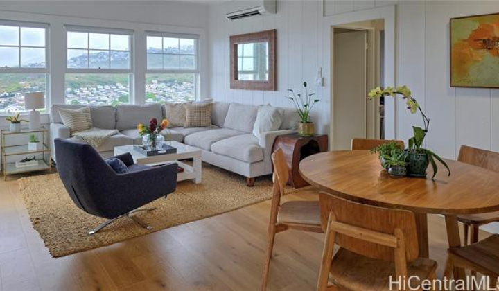 1341 Highview Place,Honolulu,Hawaii,96816,4 ベッドルーム ベッドルーム,3 バスルームバスルーム,一戸建て,Highview,19508391