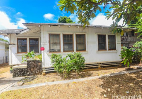 848 Mccully Street,Honolulu,Hawaii,96826,5 ベッドルーム ベッドルーム,3 バスルームバスルーム,一戸建て,Mccully,18346856