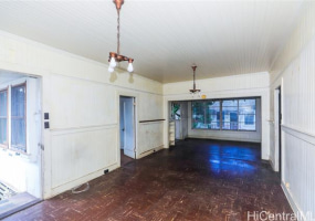 848 Mccully Street,Honolulu,Hawaii,96826,5 ベッドルーム ベッドルーム,3 バスルームバスルーム,一戸建て,Mccully,18346856