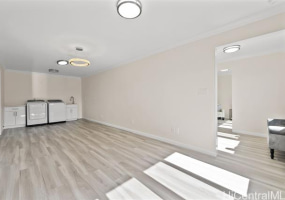 2526 Waolani Avenue,Honolulu,Hawaii,96817,8 ベッドルーム ベッドルーム,10 バスルームバスルーム,一戸建て,Waolani,18346904