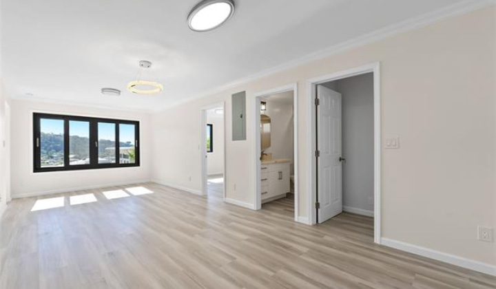 2526 Waolani Avenue,Honolulu,Hawaii,96817,8 ベッドルーム ベッドルーム,10 バスルームバスルーム,一戸建て,Waolani,18346904