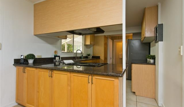 3812 Anuhea Street,Honolulu,Hawaii,96816,5 ベッドルーム ベッドルーム,3 バスルームバスルーム,一戸建て,Anuhea,18799586