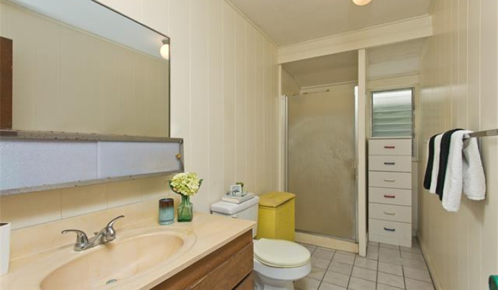 3812 Anuhea Street,Honolulu,Hawaii,96816,5 ベッドルーム ベッドルーム,3 バスルームバスルーム,一戸建て,Anuhea,18799586