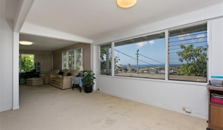 3812 Anuhea Street,Honolulu,Hawaii,96816,5 ベッドルーム ベッドルーム,3 バスルームバスルーム,一戸建て,Anuhea,18799586