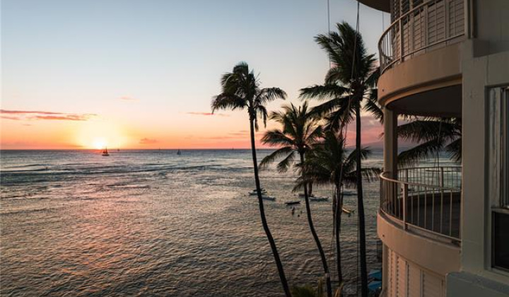 2937 Kalakaua Avenue,Honolulu,Hawaii,96815,2 ベッドルーム ベッドルーム,2 バスルームバスルーム,コンド / タウンハウス,Kalakaua,5,18347810