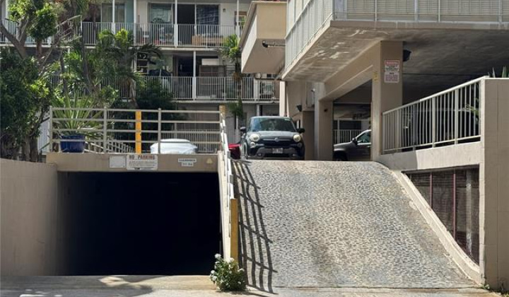 2115 Ala Wai Boulevard,Honolulu,Hawaii,96815,1 ベッドルーム ベッドルーム,1 バスルームバスルーム,コンド / タウンハウス,Ala Wai,12,18799894