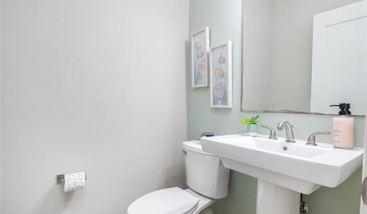 45-075 Waikalua Road,Kaneohe,Hawaii,96744,3 Bedrooms Bedrooms,3 BathroomsBathrooms,Single family,Waikalua,18348076