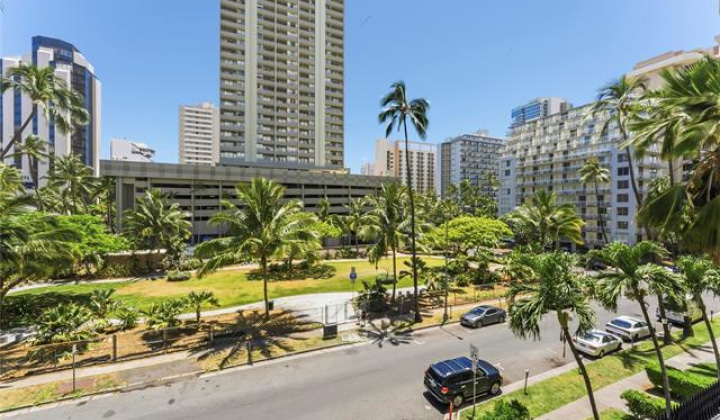 440 Seaside Avenue,Honolulu,Hawaii,96815,2 ベッドルーム ベッドルーム,1 バスルームバスルーム,コンド / タウンハウス,Seaside,3,19510356