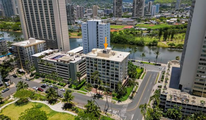 440 Seaside Avenue,Honolulu,Hawaii,96815,2 ベッドルーム ベッドルーム,1 バスルームバスルーム,コンド / タウンハウス,Seaside,3,19510356
