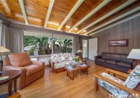 3118 Esther Street,Honolulu,Hawaii,96815,6 Bedrooms Bedrooms,3 BathroomsBathrooms,Single family,Esther,18348380