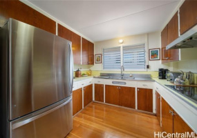3118 Esther Street,Honolulu,Hawaii,96815,6 Bedrooms Bedrooms,3 BathroomsBathrooms,Single family,Esther,18348380