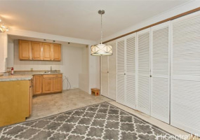 1925 St Louis Drive,Honolulu,Hawaii,96816,5 ベッドルーム ベッドルーム,3 バスルームバスルーム,一戸建て,St Louis,18800339
