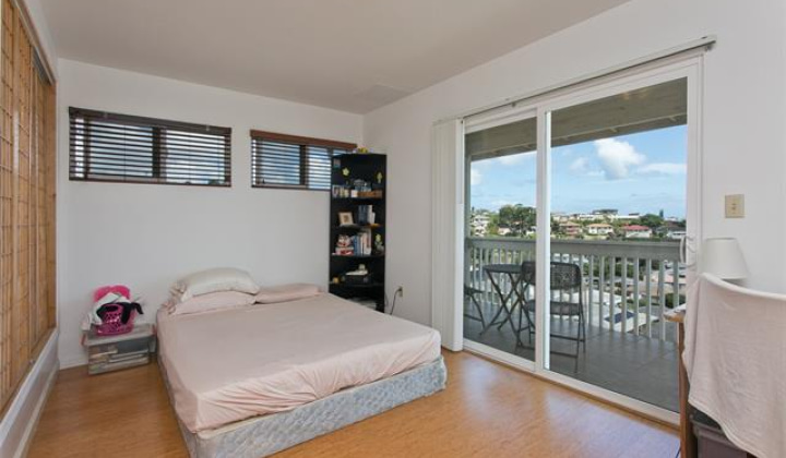 1925 St Louis Drive,Honolulu,Hawaii,96816,5 ベッドルーム ベッドルーム,3 バスルームバスルーム,一戸建て,St Louis,18800339