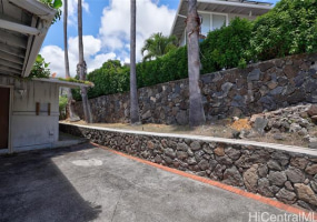 5422 Halapepe Street,Honolulu,Hawaii,96821,3 ベッドルーム ベッドルーム,2 バスルームバスルーム,一戸建て,Halapepe,18348944