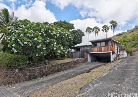 5422 Halapepe Street,Honolulu,Hawaii,96821,3 ベッドルーム ベッドルーム,2 バスルームバスルーム,一戸建て,Halapepe,18348944