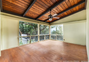5422 Halapepe Street,Honolulu,Hawaii,96821,3 ベッドルーム ベッドルーム,2 バスルームバスルーム,一戸建て,Halapepe,18348944