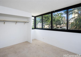 1571 Piikoi Street,Honolulu,Hawaii,96822,2 Bedrooms Bedrooms,1 BathroomBathrooms,Condo/Townhouse,Piikoi,1,18349200