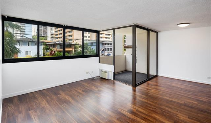 1571 Piikoi Street,Honolulu,Hawaii,96822,2 Bedrooms Bedrooms,1 BathroomBathrooms,Condo/Townhouse,Piikoi,1,18349200