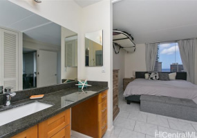 410 Atkinson Drive,Honolulu,Hawaii,96814,1 BathroomBathrooms,Condo/Townhouse,Atkinson,13,17914830