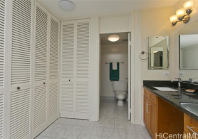 469 Ena Road,Honolulu,Hawaii,96815,2 ベッドルーム ベッドルーム,2 バスルームバスルーム,コンド / タウンハウス,Ena,27,18349201
