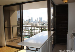 1630 Liholiho Street,Honolulu,Hawaii,96822,1 ベッドルーム ベッドルーム,1 バスルームバスルーム,コンド / タウンハウス,Liholiho,12,18349213
