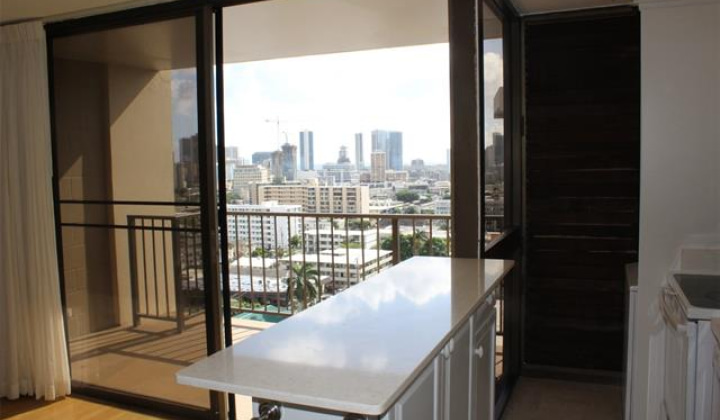 1630 Liholiho Street,Honolulu,Hawaii,96822,1 ベッドルーム ベッドルーム,1 バスルームバスルーム,コンド / タウンハウス,Liholiho,12,18349213
