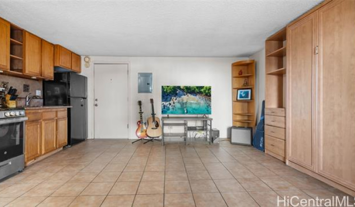 824 Kinau Street,Honolulu,Hawaii,96813,1 BathroomBathrooms,Condo/Townhouse,Kinau,12,18349354