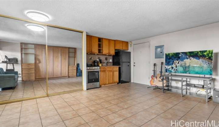 824 Kinau Street,Honolulu,Hawaii,96813,1 BathroomBathrooms,Condo/Townhouse,Kinau,12,18349354