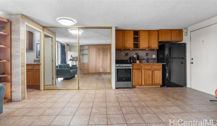 824 Kinau Street,Honolulu,Hawaii,96813,1 BathroomBathrooms,Condo/Townhouse,Kinau,12,18349354