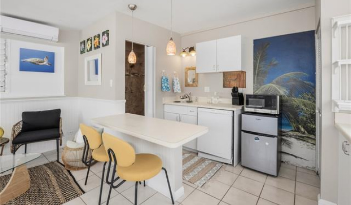 156 Kalaheo Avenue,Kailua,Hawaii,96734,4 Bedrooms Bedrooms,2 BathroomsBathrooms,Single family,Kalaheo,19511704