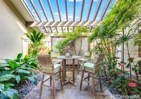 1058 Koko Kai Place,Honolulu,Hawaii,96825,3 Bedrooms Bedrooms,2 BathroomsBathrooms,Single family,Koko Kai,18349896