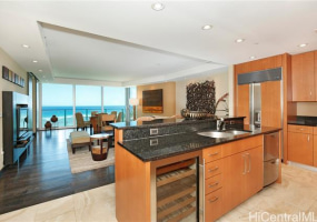 1288 Ala Moana Boulevard,Honolulu,Hawaii,96814,2 ベッドルーム ベッドルーム,2 バスルームバスルーム,コンド / タウンハウス,Ala Moana,18,18802462