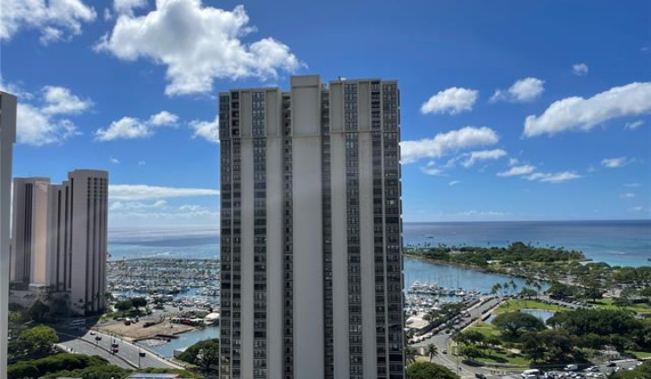 888 Kapiolani Boulevard,Honolulu,Hawaii,96813,2 ベッドルーム ベッドルーム,2 バスルームバスルーム,コンド / タウンハウス,Kapiolani,23,17916197