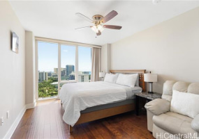 1837 Kalakaua Avenue,Honolulu,Hawaii,96815,2 ベッドルーム ベッドルーム,2 バスルームバスルーム,コンド / タウンハウス,Kalakaua,20,18802733