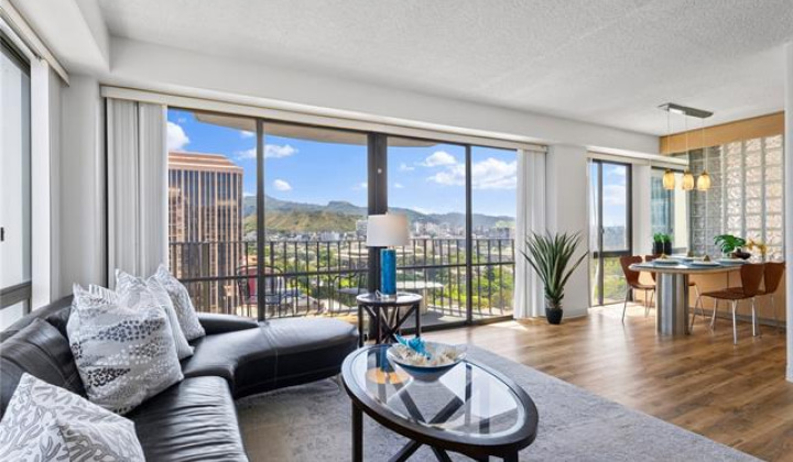 700 Richards Street,Honolulu,Hawaii,96813,2 ベッドルーム ベッドルーム,2 バスルームバスルーム,コンド / タウンハウス,Richards,22,19512510